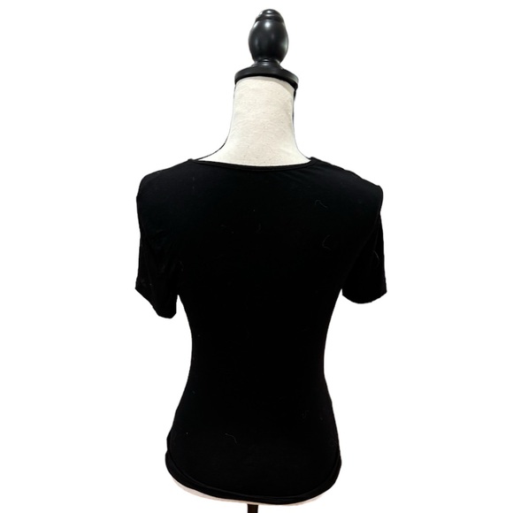 Cut Out Short Sleeve Tee - Picture 2 of 2